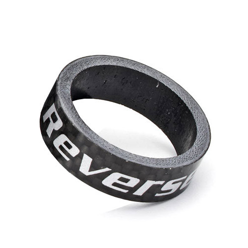 REVERSE Spacer 10mm Carbon 1 1/8" (Schwarz)